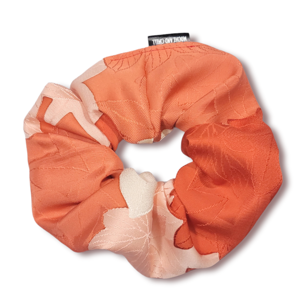 THE MARU UPCYCLED KIMONO FABRIC SCRUNCHIE  : Fall Maple Leaves